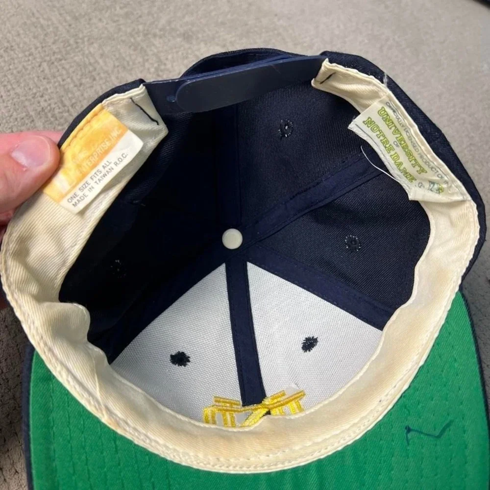 Vintage 1990s Notre dame university hat‎